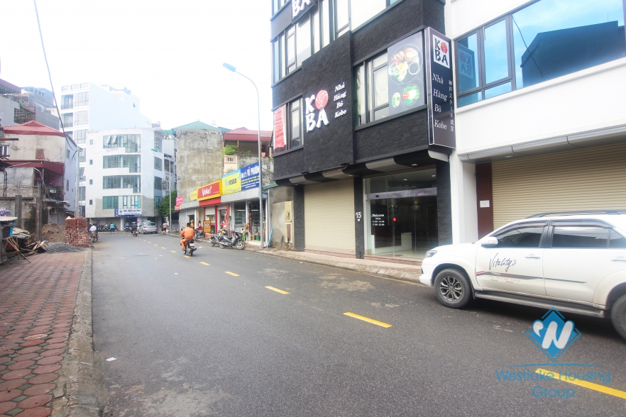 Brand new 03 bedrooms house for rent in Ba Dinh district