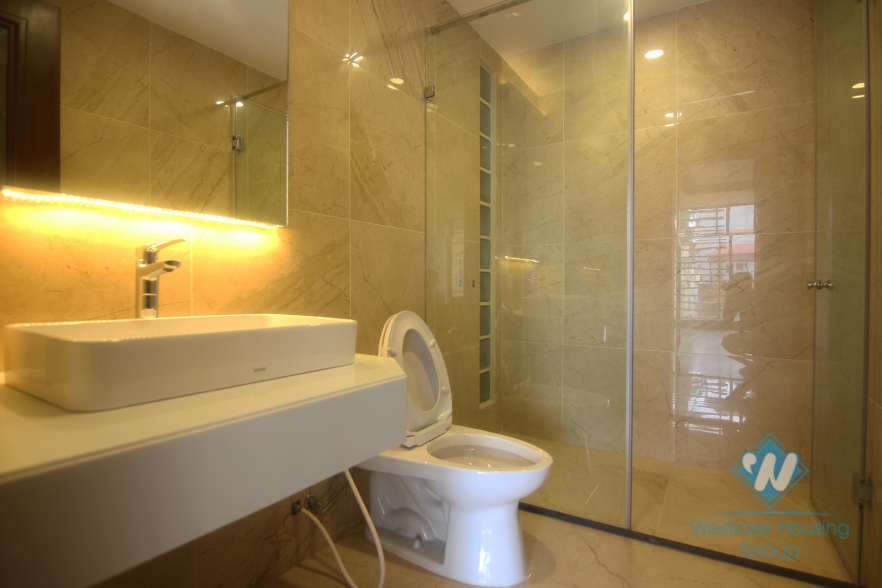 7 floors house for rent in Ba Dinh district, Hanoi