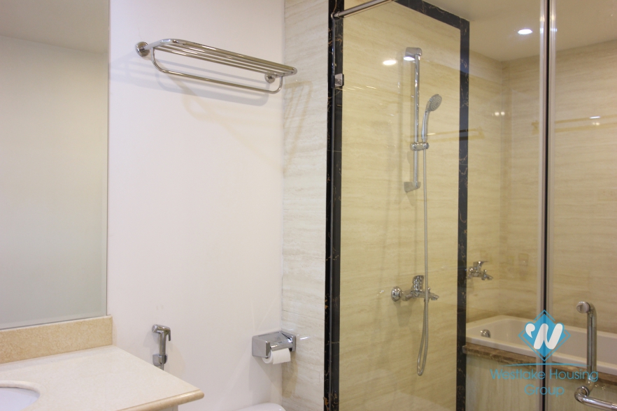 Modern and spacious apartment for rent in Pham Huy Thong-Ba Dinh-Ha Noi
