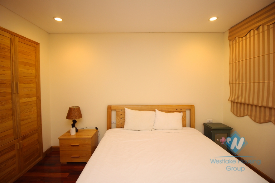 Good serviced apartment for rent in Lieu Giai, Ba Dinh, Hanoi
