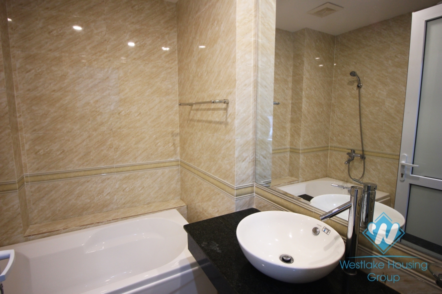 Quite and Nice studio serviced apartment for rent in Ba Dinh, near Lotte