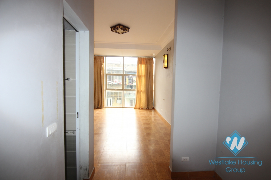 Spacious building for leasing office in Ba Dinh, Hanoi