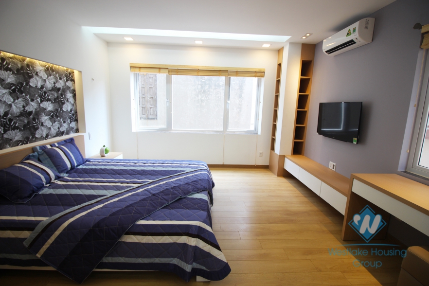 Nice one bedroom apartment for rent in Dao Tan, Ba Dinh district, Ha Noi