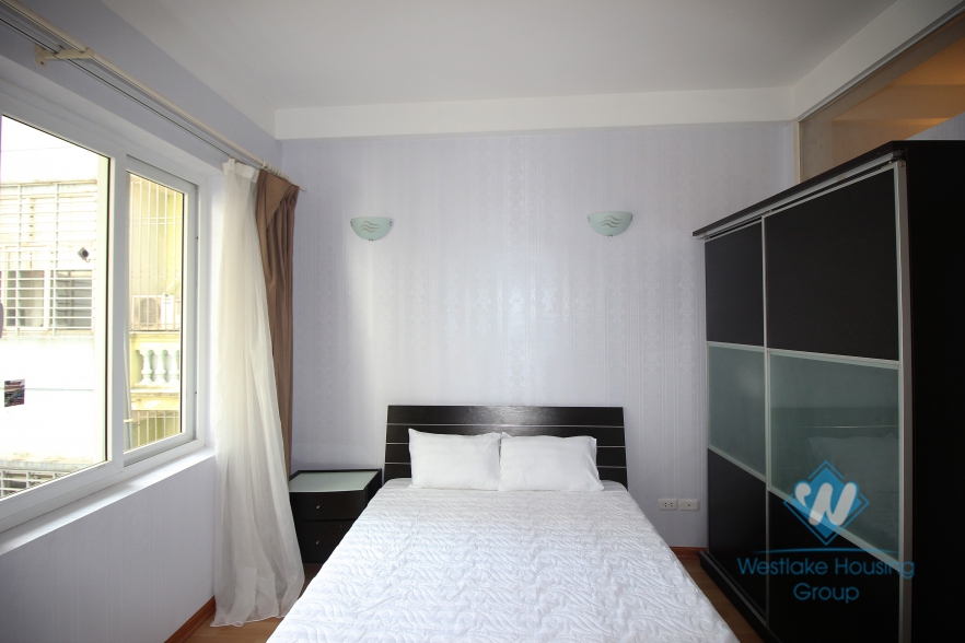 Good valued Dao Tan apartment for rent