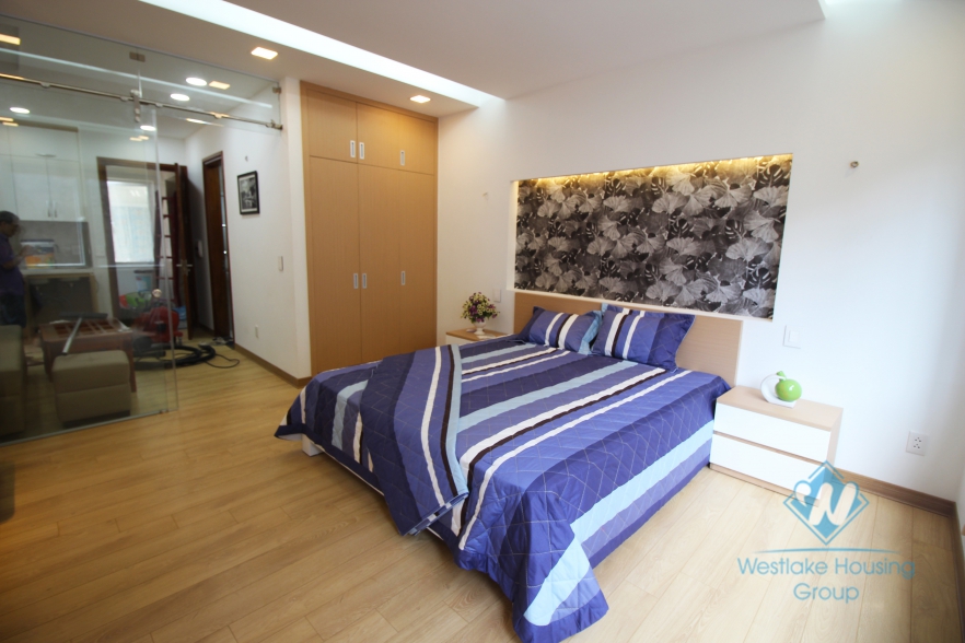 Nice one bedroom apartment for rent in Dao Tan, Ba Dinh district, Ha Noi