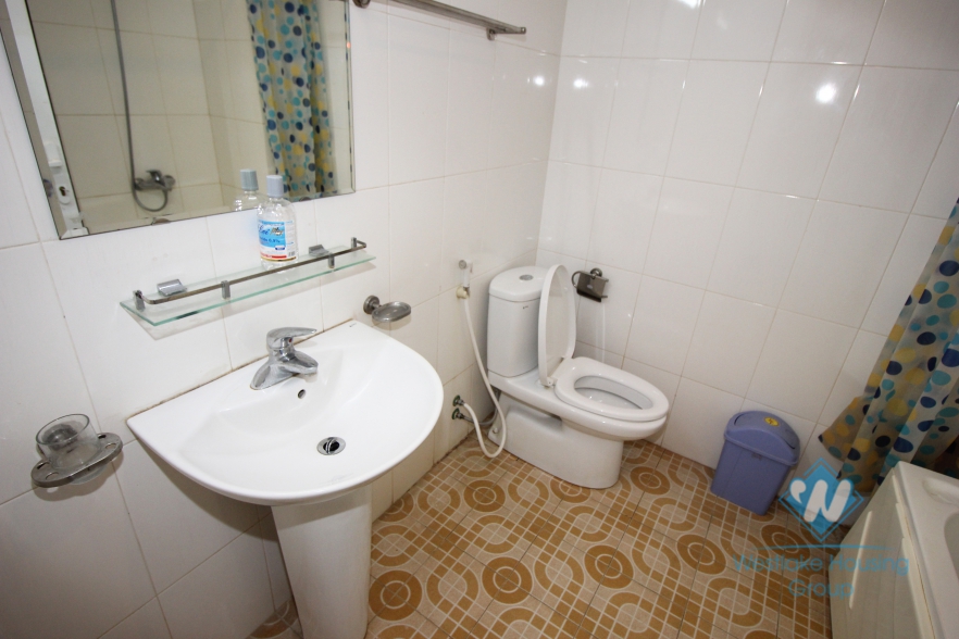 Good valued Dao Tan apartment for rent