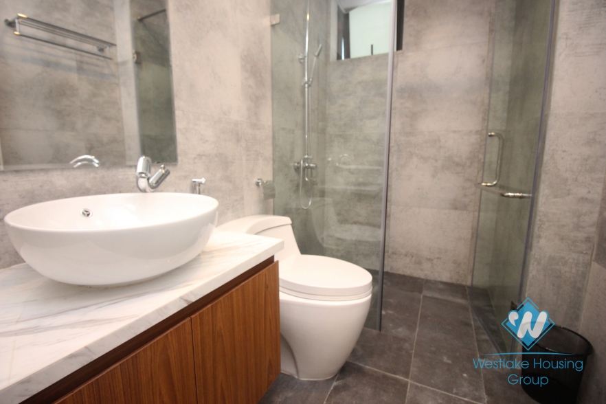 New and modern apartment for rent with 2 bedrooms in Ba Dinh district 