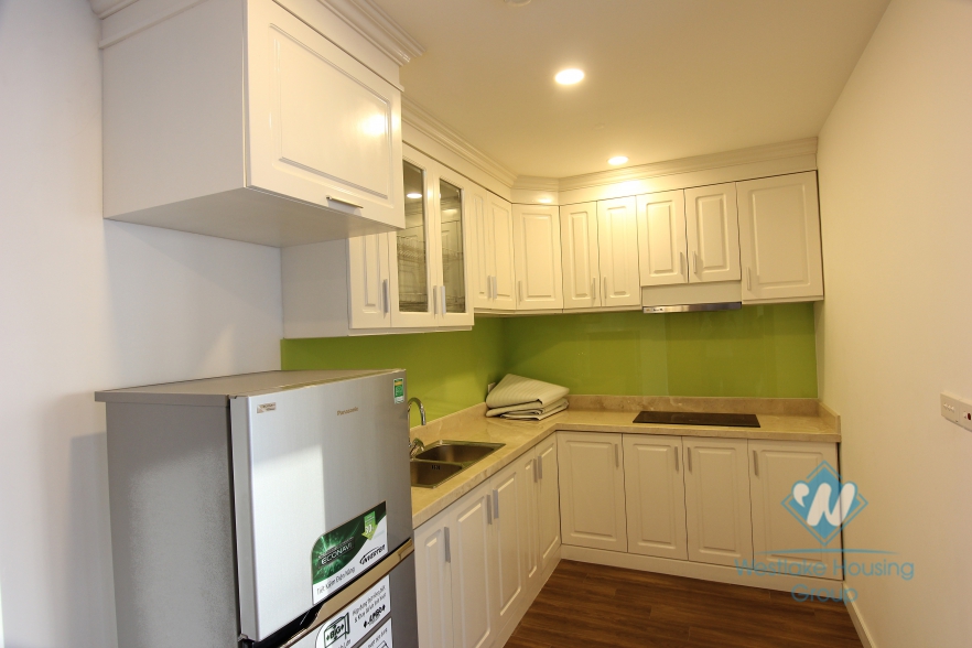  lake view apartment for rent in Ba Dinh area, Near Lotte Building.