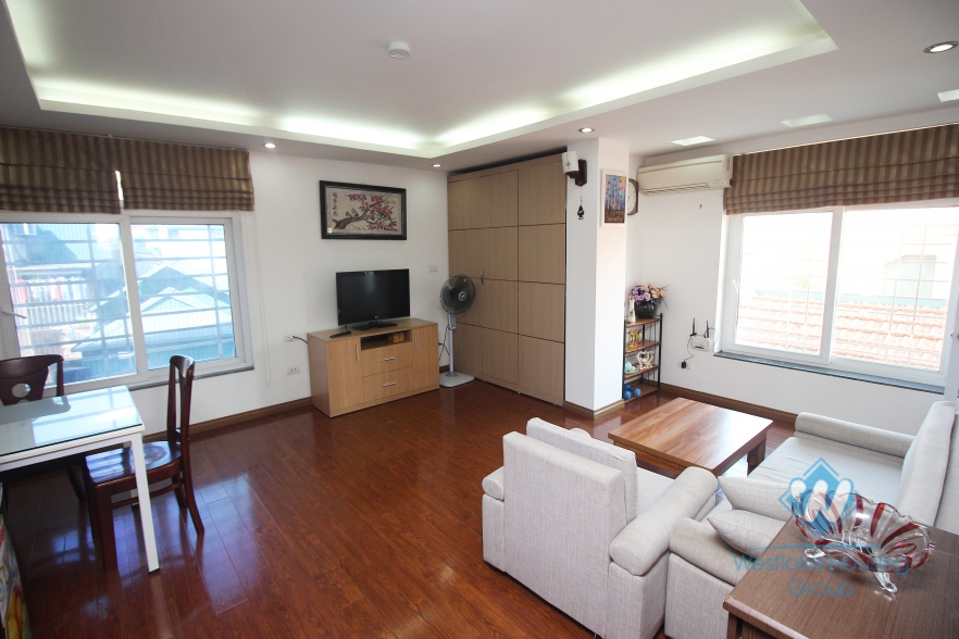 One bedroom apartment for rent in Van Bao street, Ba Dinh district, Ha Noi