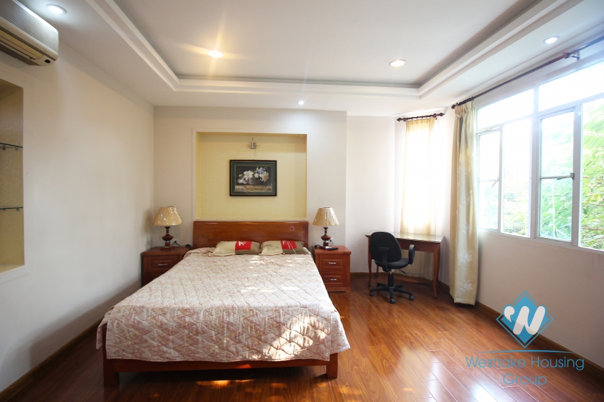 Spacious 1 bedroom apartment for rent in Ba Dinh