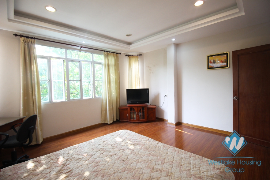 Spacious 1 bedroom apartment for rent in Ba Dinh