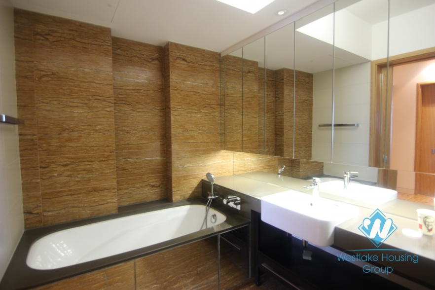Vast 4BR High Floor IPH Indochina  Apartment is seeking for tenants 