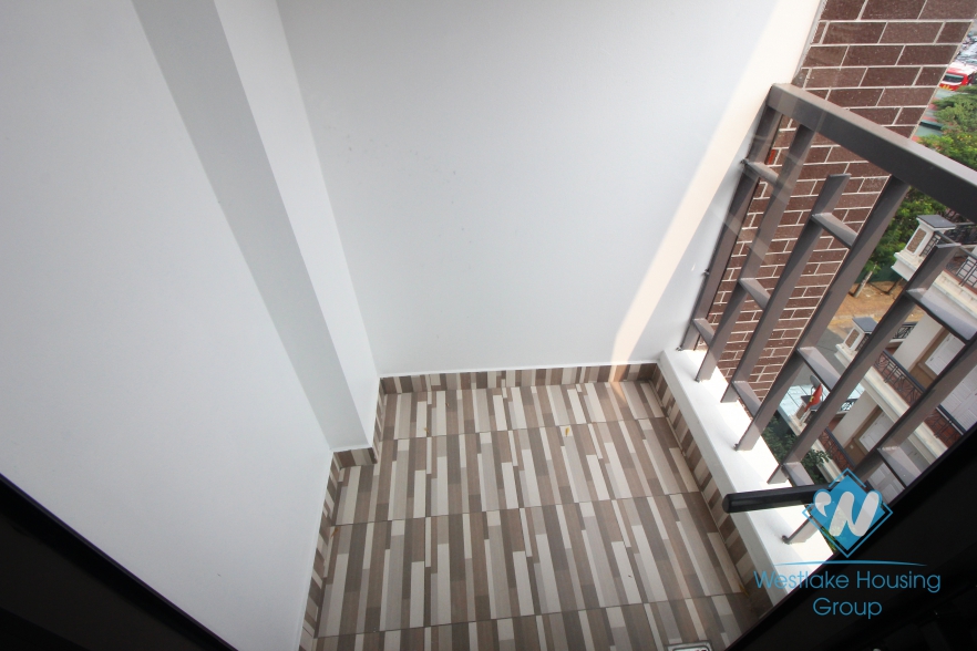 High quality, 02 bedrooms apartment for rent in Cau Giay District, Hanoi