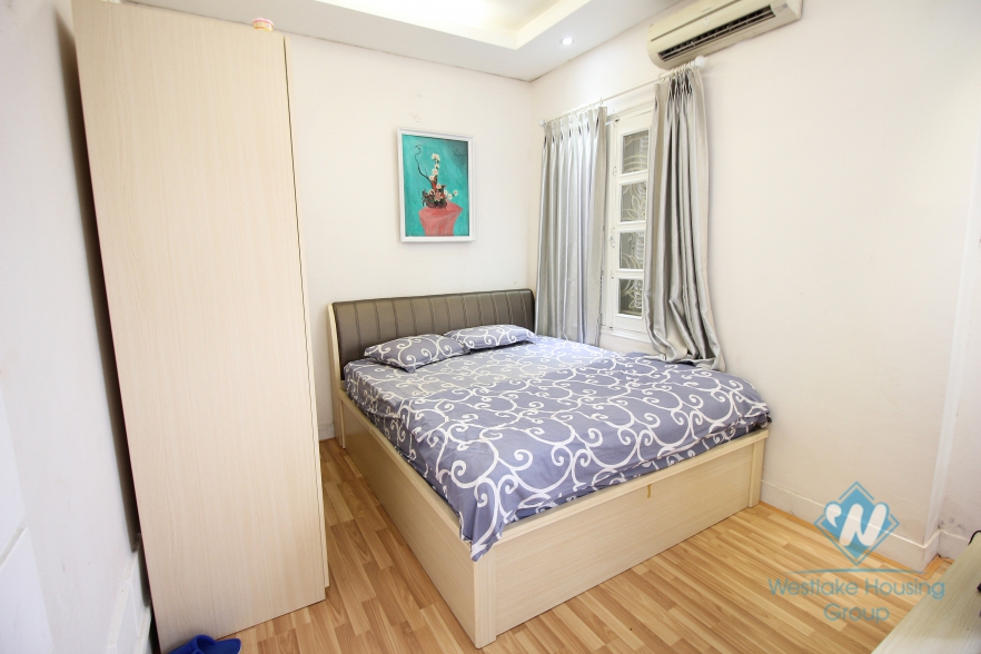 A nice studio with lake view for rent in Ba Dinh, Ha Noi