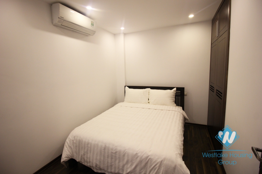 High quality, 02 bedrooms apartment for rent in Cau Giay District, Hanoi
