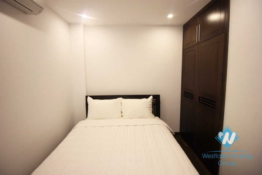 High quality, 02 bedrooms apartment for rent in Cau Giay District, Hanoi
