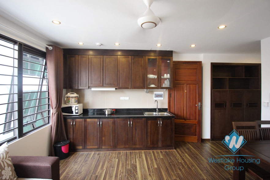 High quality, 02 bedrooms apartment for rent in Cau Giay District, Hanoi