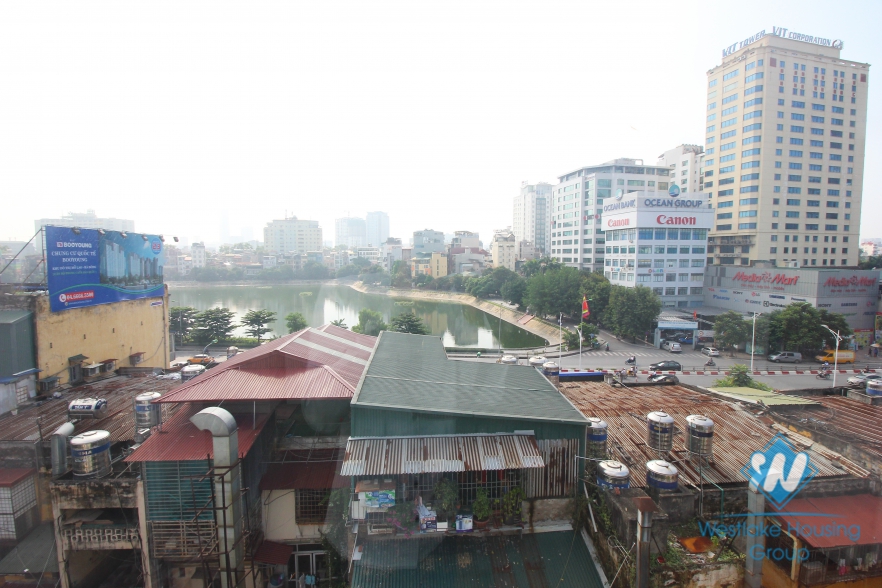 One nice and new apartment for rent in Nguyen Chi Thanh st, Ba Dinh district 