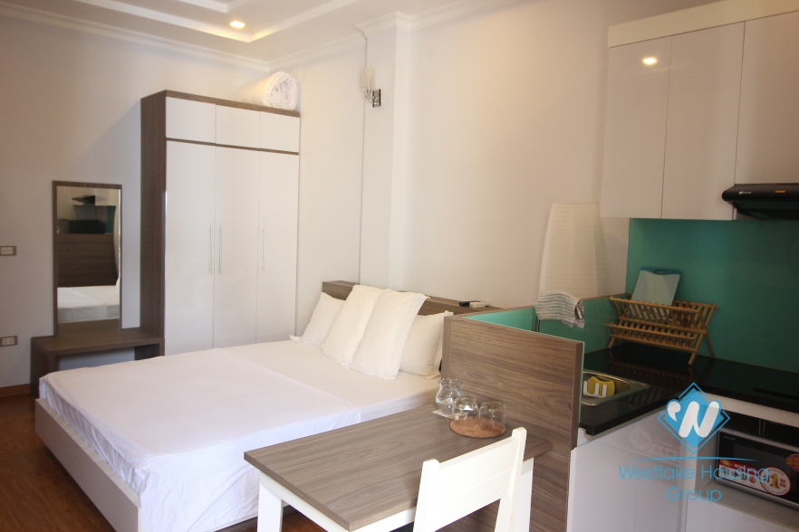 Bright studio apartment for rent in Cau Giay District