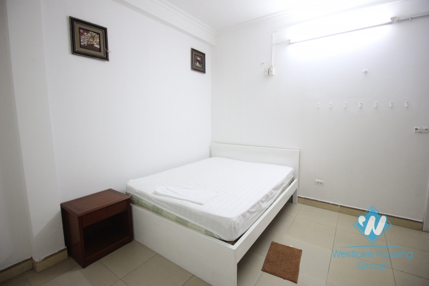 3rd-floor lovely studio apartment for rent in Cau Giay district