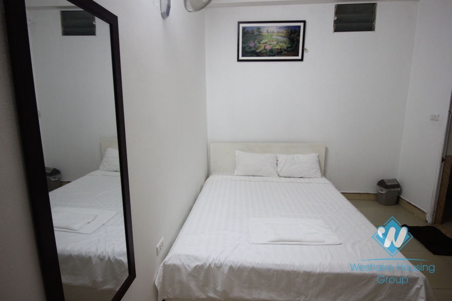 4th-floor lovely apartment for rent in Cau Giay District