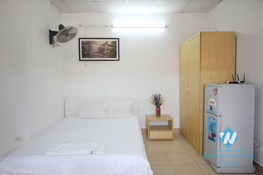 7th-floor lovely studio apartment for rent in Cau Giay District
