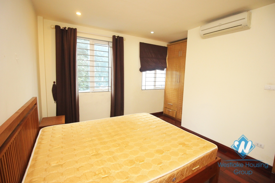 Brightly 2 bedroom apartment for rent in Ba Dinh, Ha Noi
