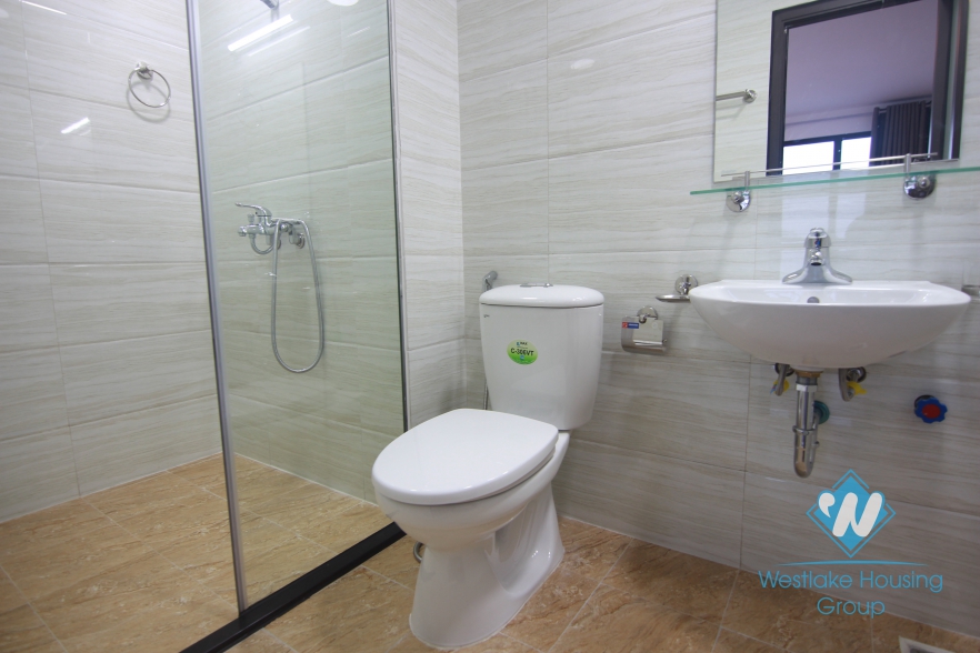 Very nice apartment with natual light for rent in Cau Giay district 