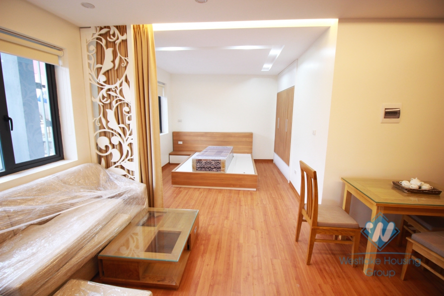 New two bedrooms apartment for rent in Dao Tan street, Ba Dinh district, Ha Noi