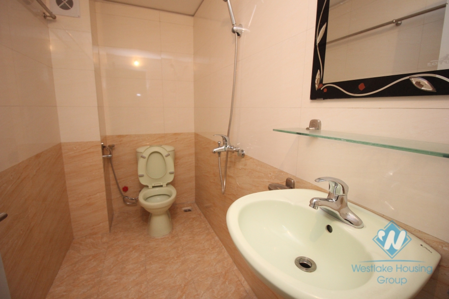 House with 5 bedrooms for rent in Ba Dinh District, Ha Noi 