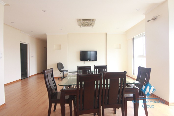 Three bedrooms for rent in Vuon Dao, Tay Ho     