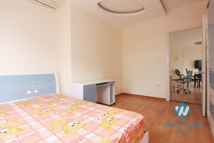 Three bedrooms for rent in Vuon Dao, Tay Ho     