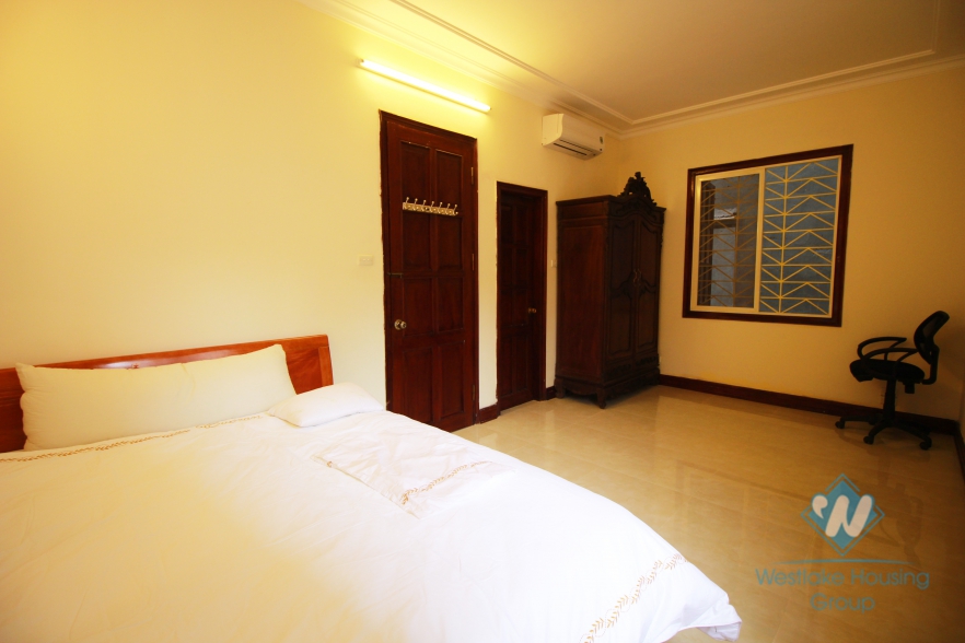One bedroom apartment for rent in Ngoc Ha street, Ba Dinh district, Ha Noi