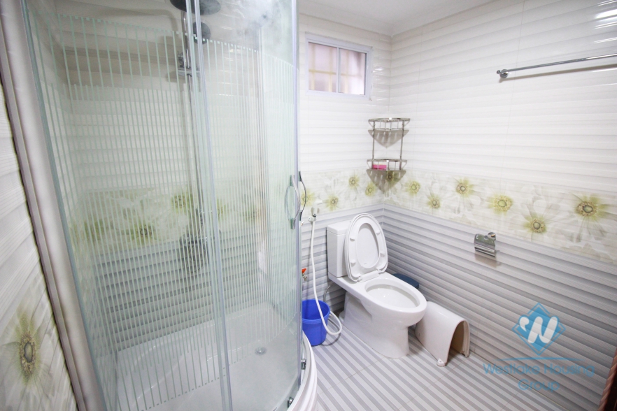 One bedroom apartment for rent in Ngoc Ha street, Ba Dinh district, Ha Noi