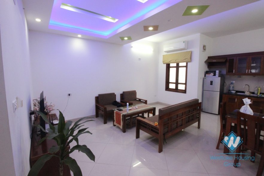 6th floor 75m2 apartment in Cau Giay district is available to rent
