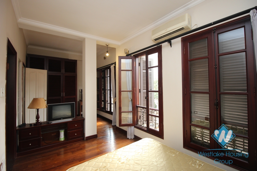 Private house for rent in Ba Dinh district, Ha Noi