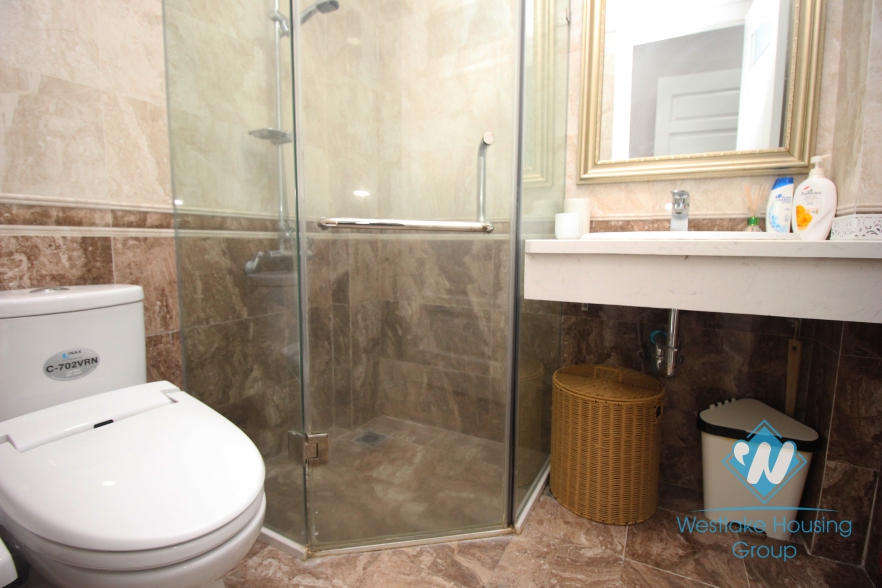 Luxurious studio apartment for rent in Ba Dinh