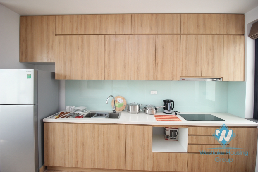 Newly serviced apartment for rent in Hoang Quoc Viet st