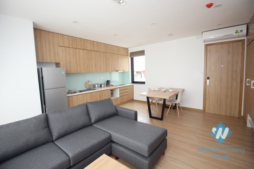 Newly serviced apartment for rent in Hoang Quoc Viet st