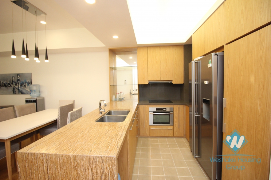 Nice three bedrooms apartment for rent in Indochina Tower