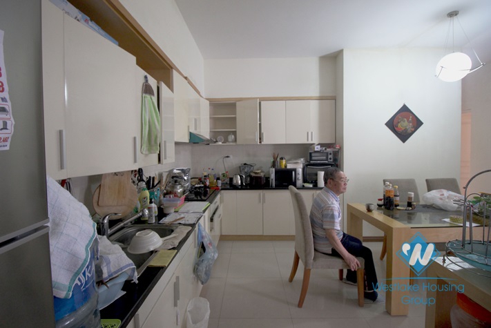 Apartment with 02 bedrooms for rent in Vuon Dao, Tay Ho.