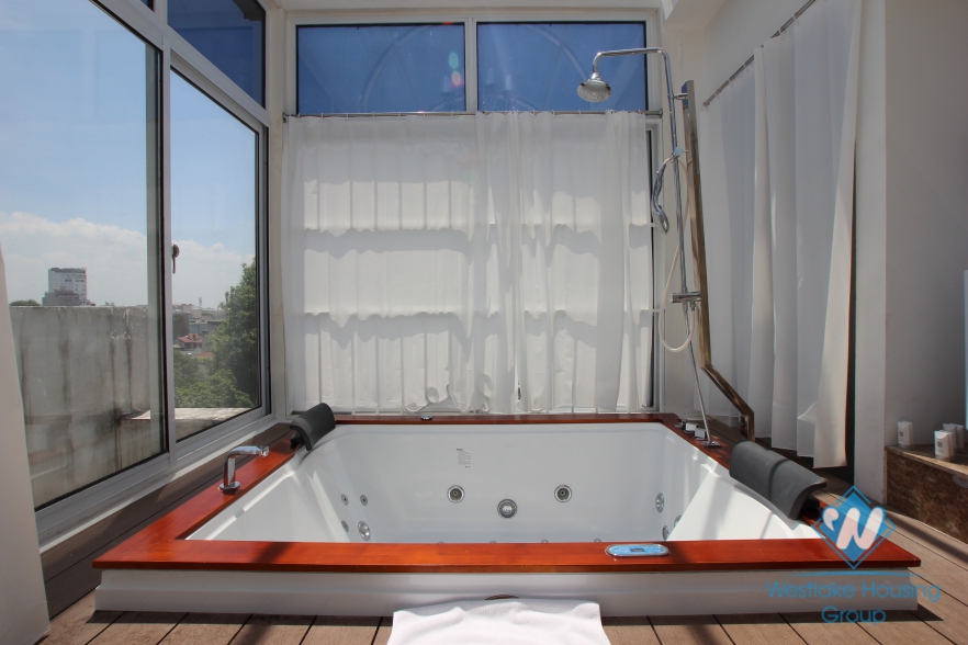 Luxurious studio for rent in Ba Dinh district - Ha Noi