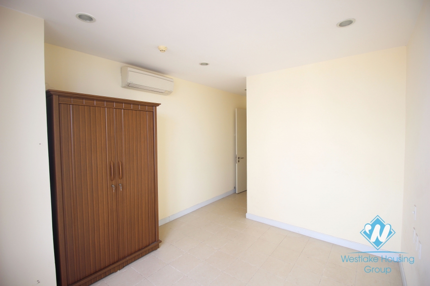 Amazing 02 bedrooms apartment for rent in Xuan Thuy street, near Indochina Tower