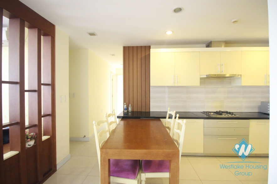 Amazing 02 bedrooms apartment for rent in Xuan Thuy street, near Indochina Tower