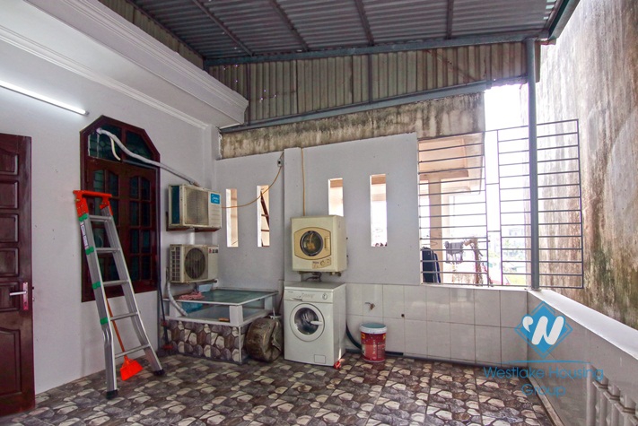 A cheap house for lease in Tay ho, Ha noi