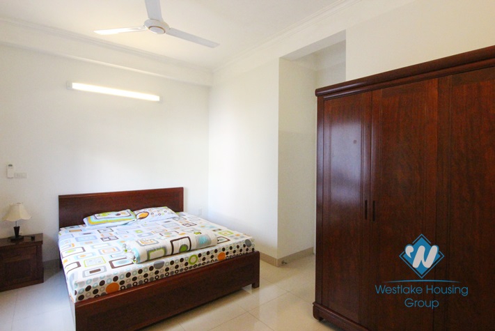A cheap and spacious apartment for rent in Tay ho, Ha noi