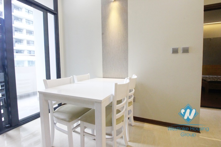 Bright and modern apartment for rent in Cau Giay, Ha noi