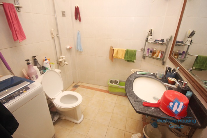 A cheap house for rent in Hoang hoa tham, Ha noi
