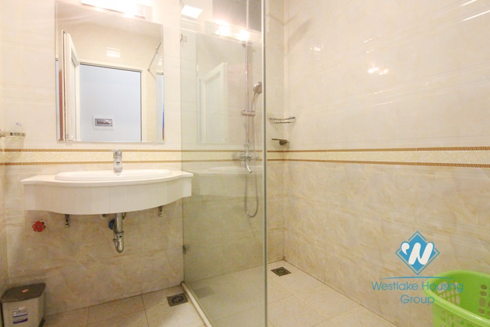 A cheap and spacious apartment for rent in Tay ho, Ha noi