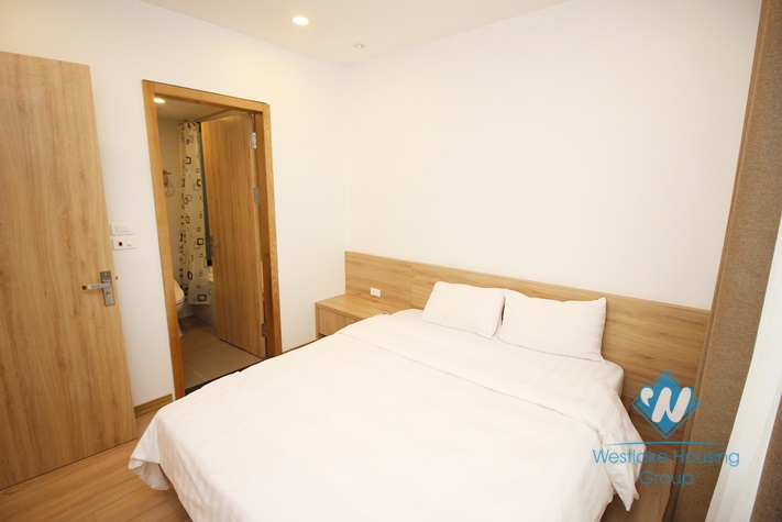 High floor and bright apartment for rent in Cau Giay, Ha Noi